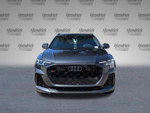 New 2026 Audi RS Q8 performance image 3