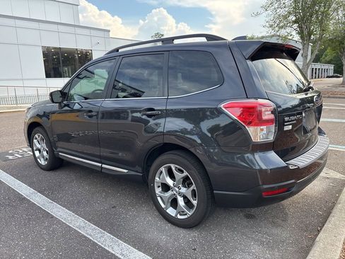 Used 2018 Subaru Forester 2.5i Touring w/ Popular Package #3B AWD/4WD image 27