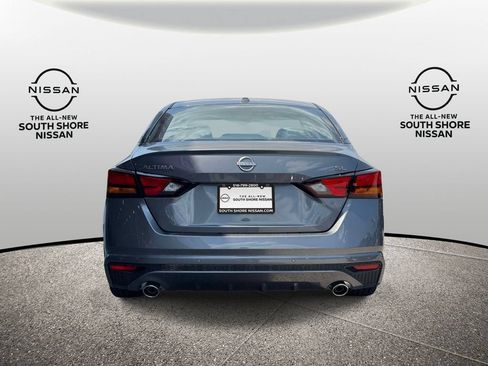 Certified 2025 Nissan Altima 2.5 SL FWD image 6