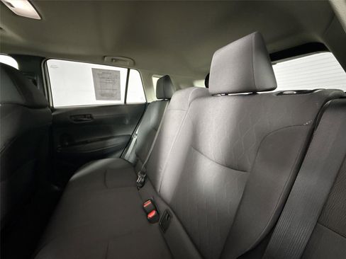 Certified 2023 Toyota Corolla Cross LE image 31