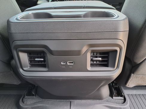 Used 2025 Chevrolet Silverado 1500 LT Trail Boss AWD/4WD image 15