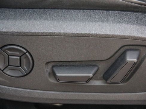 Used 2023 Audi Q3 2.0T Premium w/ Convenience Package image 20