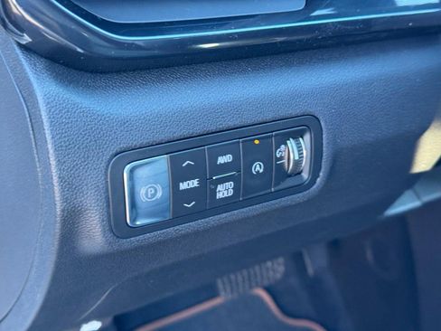 New 2026 GMC Terrain AT4 w/ Convenience Package III image 18