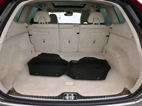 Used 2015 Volvo XC60 T5 image 25