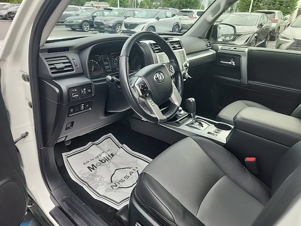 Used 2024 Toyota 4Runner SR5 Premium w/ Moonroof Package AWD/4WD image 13
