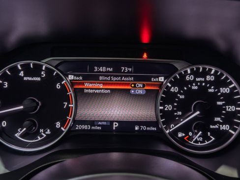 Used 2023 Nissan Rogue SV image 30