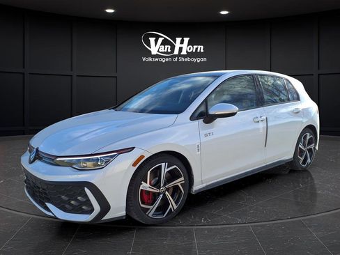 New 2026 Volkswagen GTI SE FWD image 7