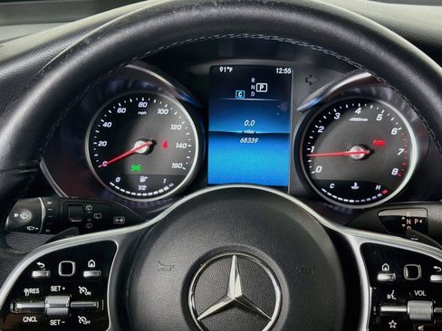 Used 2021 Mercedes-Benz GLC 300 image 19