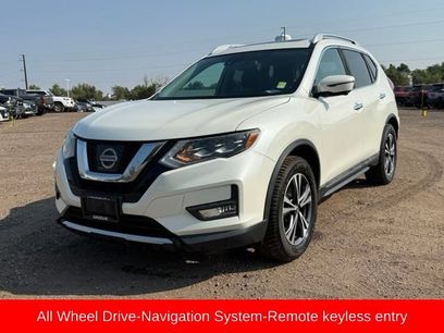 Used 2017 Nissan Rogue SL w/ SL Premium Package