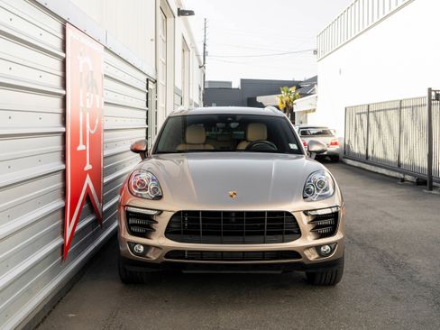Used 2017 Porsche Macan S w/ Premium Package Plus AWD/4WD image 33