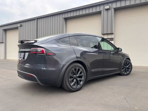 Used 2024 Tesla Model X AWD/4WD image 8