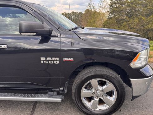 Used 2016 RAM 1500 Big Horn AWD/4WD image 35