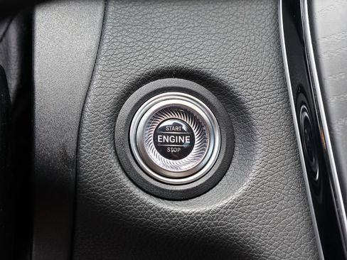 Used 2023 Mercedes-Benz C 300 Coupe image 23
