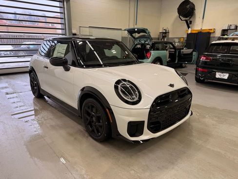 New 2026 MINI Cooper S image 7