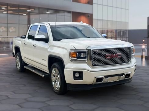 Used 2015 GMC Sierra 1500 Denali AWD/4WD image 3