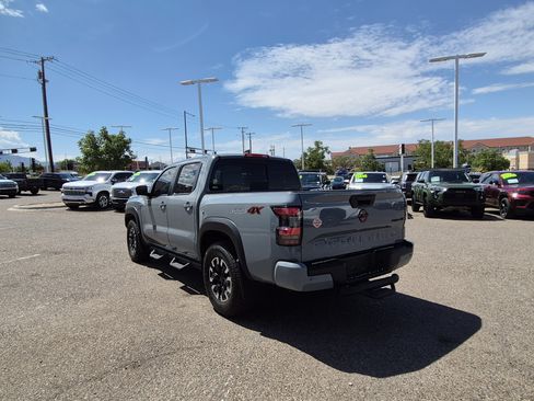 Used 2024 Nissan Frontier PRO-4X w/ Pro Convenience Package AWD/4WD image 3