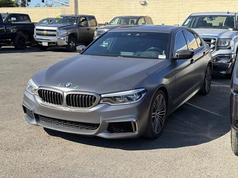 Used 2020 BMW M550i xDrive w/ Executive Package AWD/4WD image 3