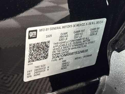 New 2026 Chevrolet Equinox EV LT image 28