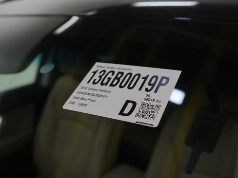 Used 2018 Subaru Outback 3.6R Limited image 32