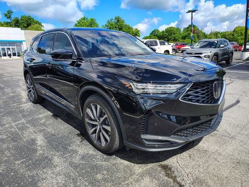 Used 2025 Acura MDX SH-AWD w/ Technology Package image 3