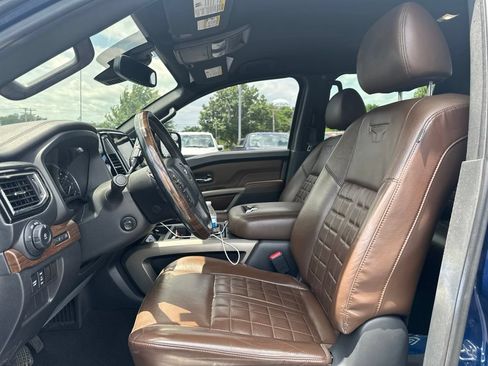Used 2020 Nissan Titan Platinum Reserve w/ Protection Package 2 AWD/4WD image 6
