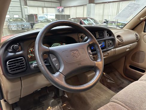 Used 1998 Dodge Ram 1500 Truck 2WD Regular Cab image 15
