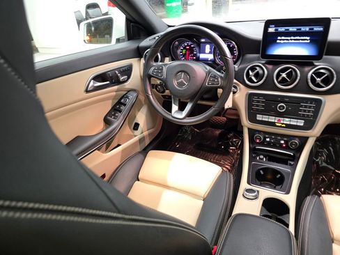 Used 2019 Mercedes-Benz CLA 250 4MATIC image 33