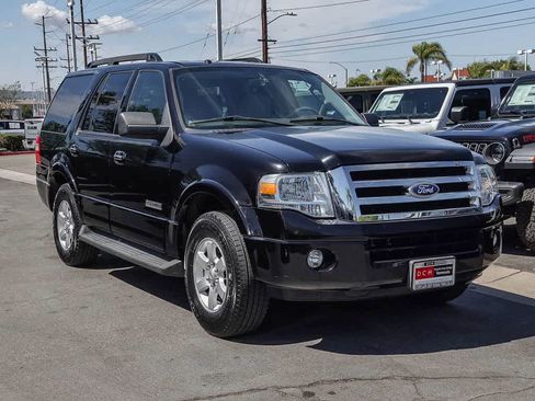 Used 2008 Ford Expedition XLT RWD image 3