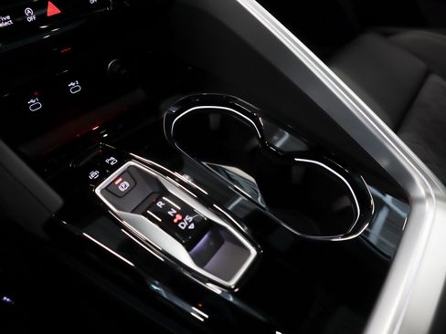 New 2025 Audi SQ5 Premium Plus image 20