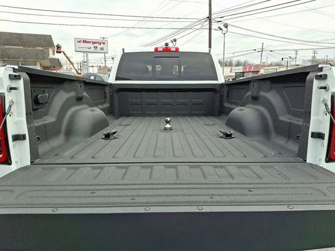 Used 2025 RAM 3500 Tradesman image 32