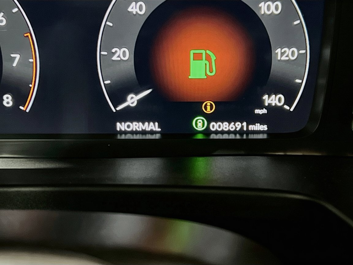 Used 2023 Honda Pilot Elite image 8