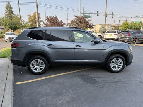 Used 2021 Volkswagen Atlas S image 4