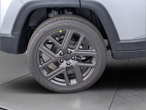 New 2026 Jeep Compass Limited AWD/4WD image 8