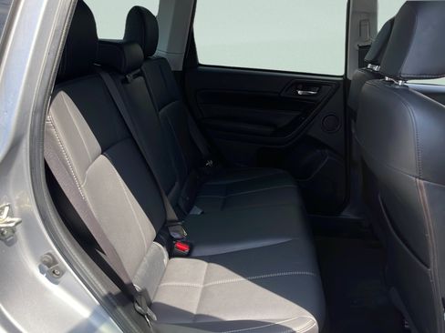 Used 2018 Subaru Forester 2.5i Touring AWD/4WD image 26