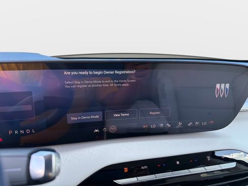 New 2026 Buick Enclave Avenir w/ Super Cruise Package FWD image 23