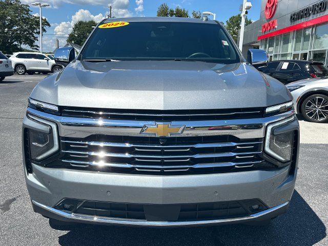 Used 2025 Chevrolet Tahoe Premier AWD/4WD image 10