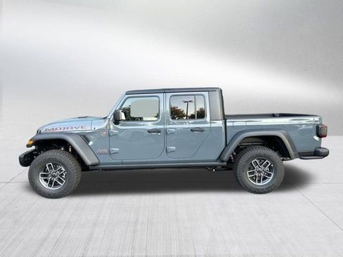 New 2025 Jeep Gladiator Mojave w/ Steel Bumper Group image 8