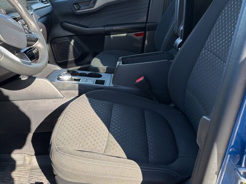 Certified 2023 Ford Escape Active w/ Tech Pack #1 image 17