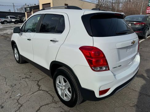 Used 2018 Chevrolet Trax LT w/ LT Convenience Package image 7
