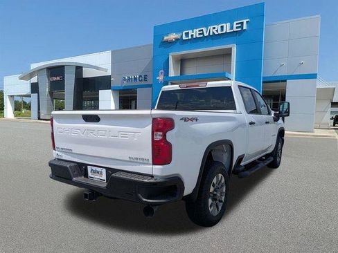 New 2026 Chevrolet Silverado 2500 Custom w/ Custom Value Package AWD/4WD image 4