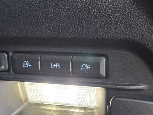 Used 2025 Ford Explorer Platinum w/ LUX Leather Package AWD/4WD image 53