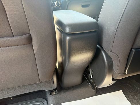 Used 2023 Chevrolet TrailBlazer LT FWD image 15