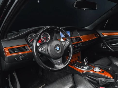 Used 2008 BMW M5 RWD image 34