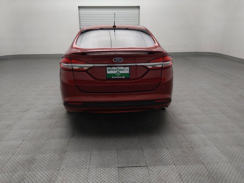 Used 2018 Ford Fusion SE w/ Equipment Group 201A FWD image 6