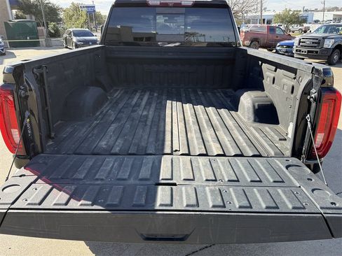 Used 2022 GMC Sierra 2500 Denali image 29