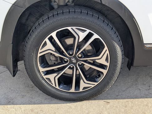 Used 2020 Hyundai Santa Fe Limited image 11