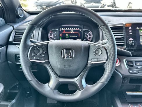 Used 2023 Honda Passport EX-L image 14