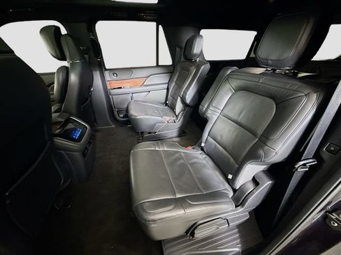 Used 2022 Lincoln Navigator L Reserve AWD/4WD image 25