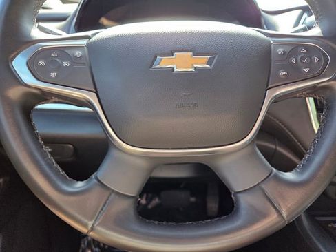 Certified 2023 Chevrolet Traverse LT FWD image 39