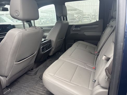 Used 2022 GMC Sierra 1500 SLT image 7